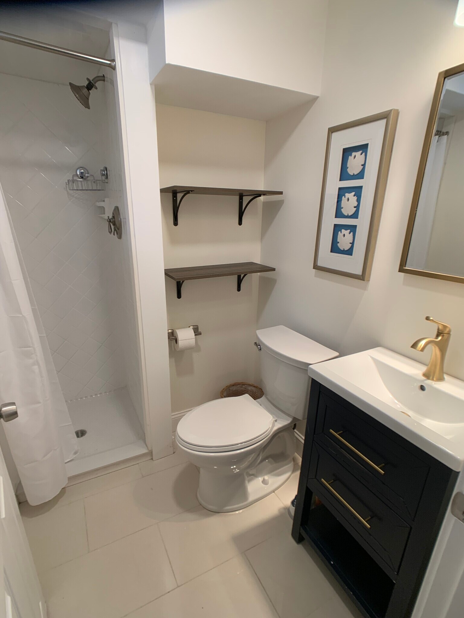 Building Photo - 165 Chiswick Rd