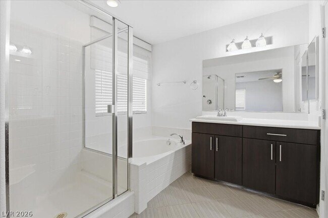 Building Photo - 3626 Via Casentino