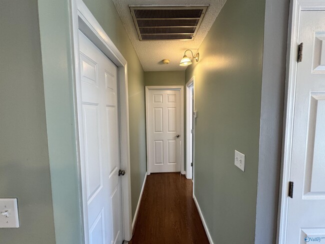 Building Photo - 116 Bentworth Ln