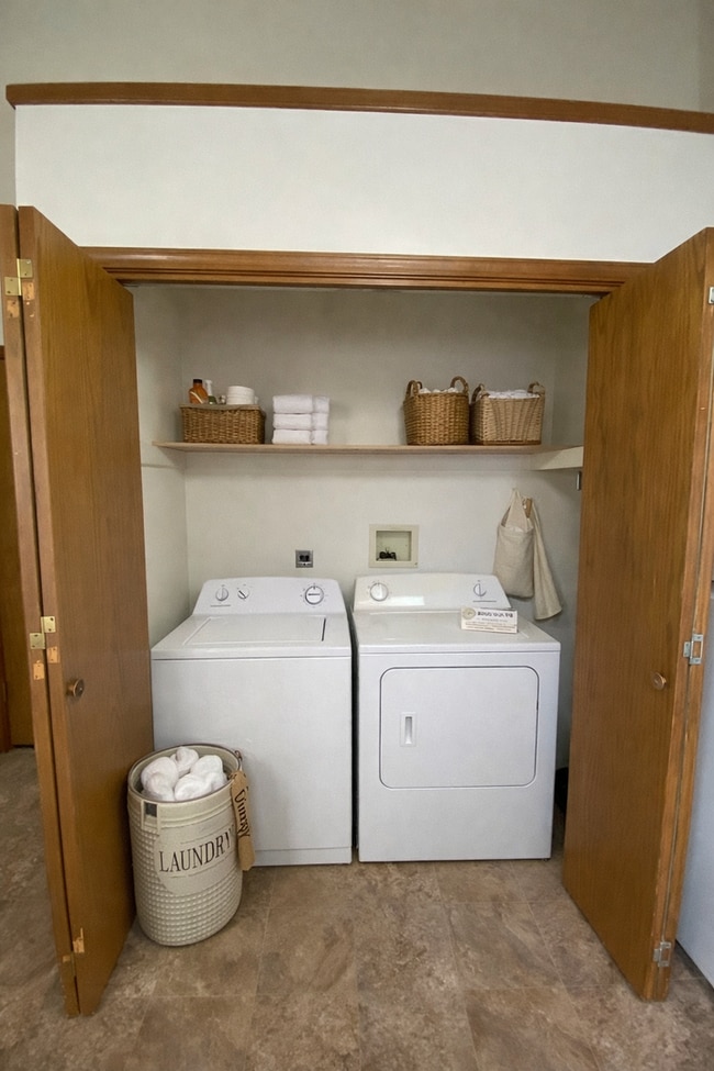 Building Photo - Chav3503(CWP)