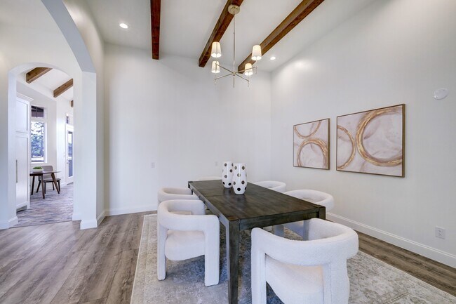 Building Photo - 22 New Green Ct