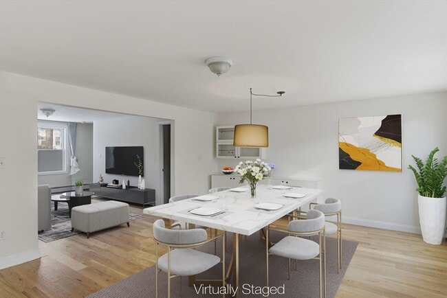 Building Photo - 45R South