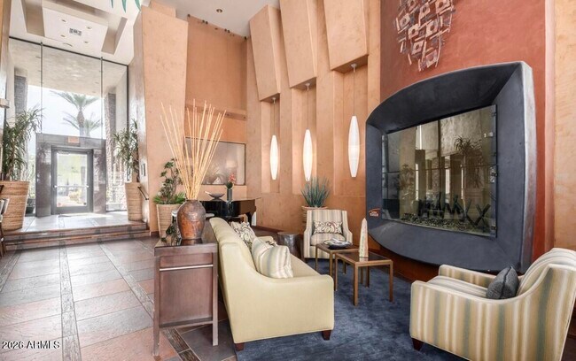 Building Photo - 6900 E Princess Dr