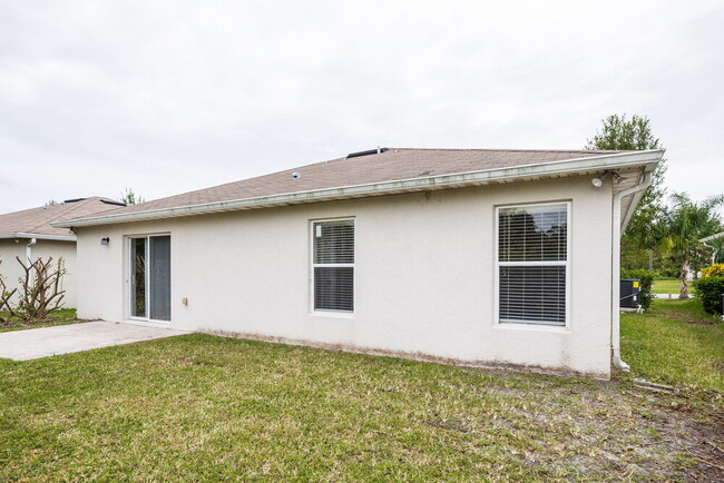 Building Photo - 15539 Perdido Dr