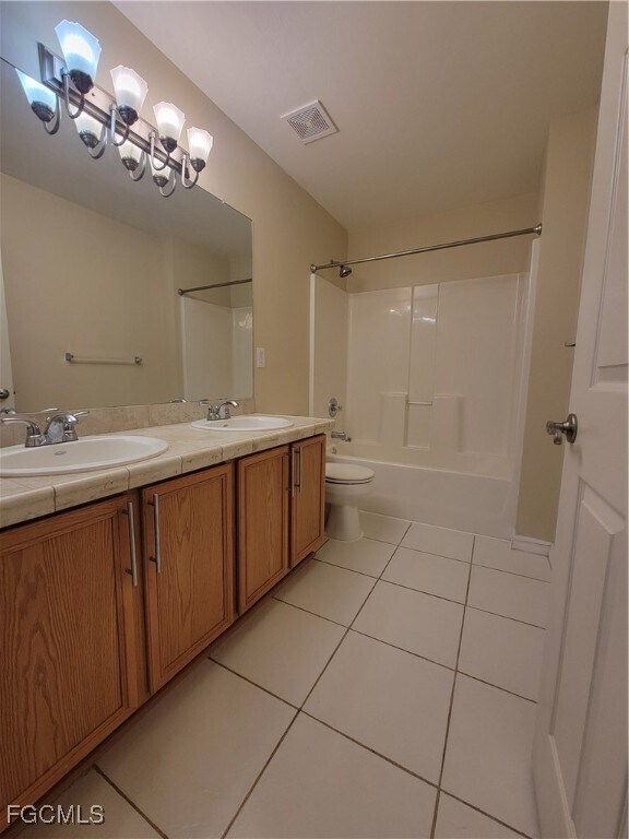 Building Photo - 8171 Liriope Loop