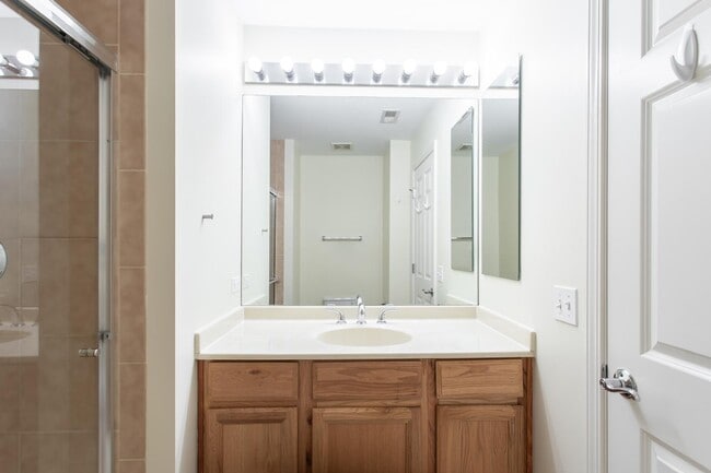 Building Photo - 708 Telluride Ct