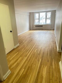 Building Photo - 2 bedroom in Bronx NY 10467