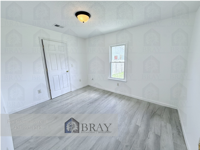 Building Photo - Charming Fully Remodeled 2-Bedroom Home in the Heart of Kingsport!