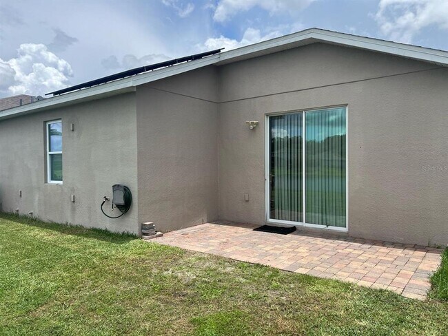 Building Photo - 3222 Stratton Cir