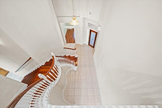 Building Photo - 4610 Sterling Wood Way