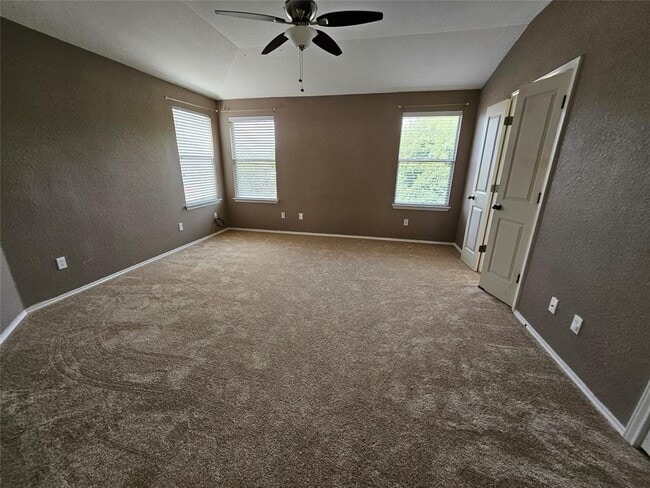 Building Photo - 11109 Persimmon Gap Dr