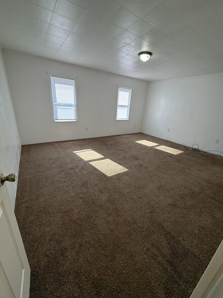 Building Photo - 612 Hamilton Ave