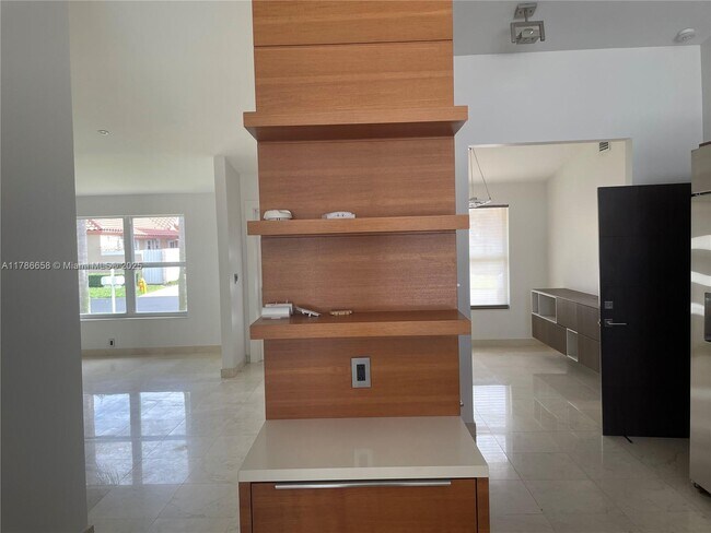 Building Photo - 10570 NW 51st St