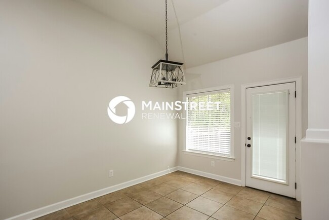 Building Photo - 10105 Cypress Lake Dr