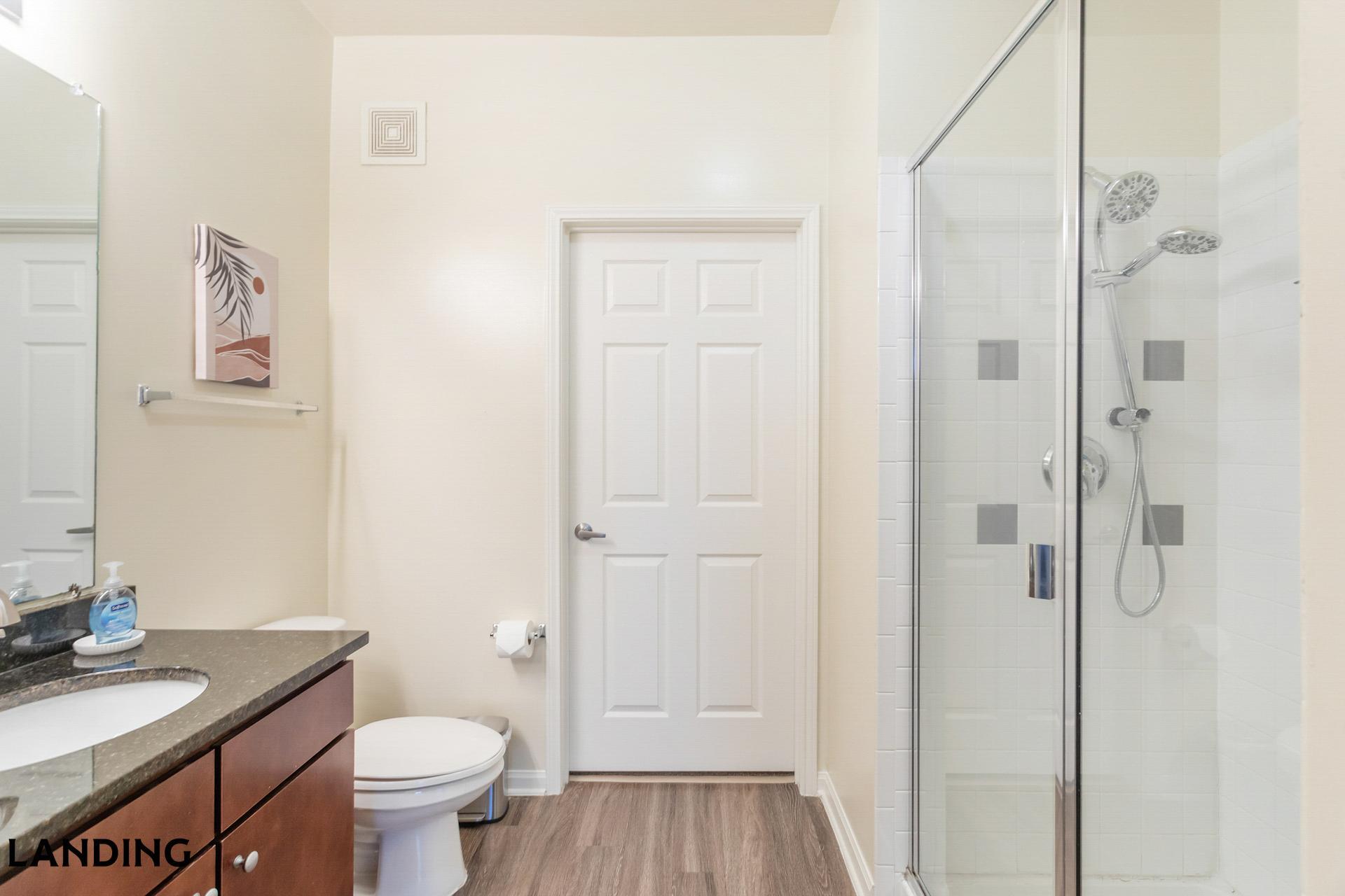 Building Photo - 400 Blake St