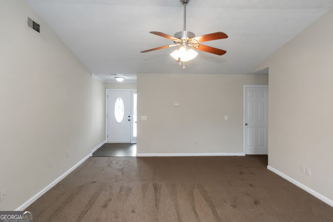 Building Photo - 75 Dove Landing