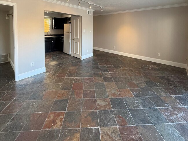 Building Photo - 1919 Portsmouth St