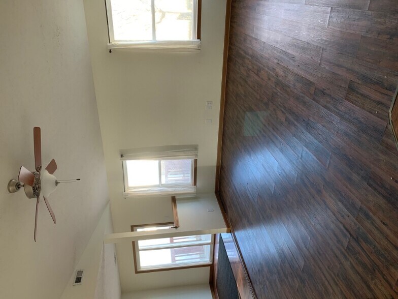 Building Photo - 3216 Hunter Rd