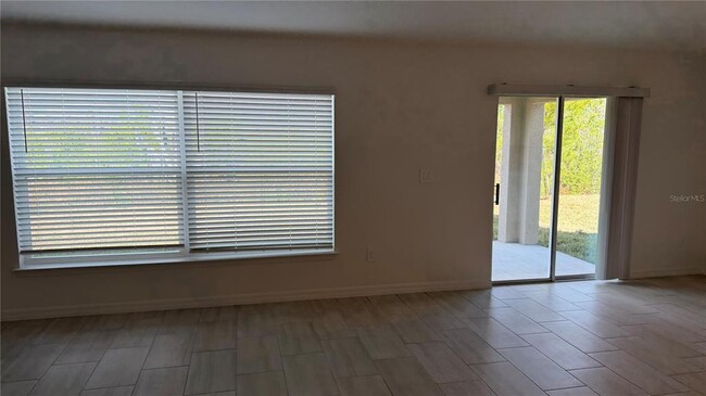 Building Photo - 1629 Tropical Oasis Ave