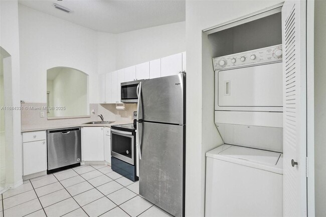 Building Photo - 2175 NW 77th Way