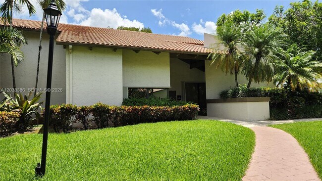Building Photo - 11425 SW 87th Terrace