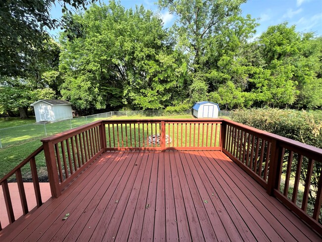 Building Photo - Canova Ct