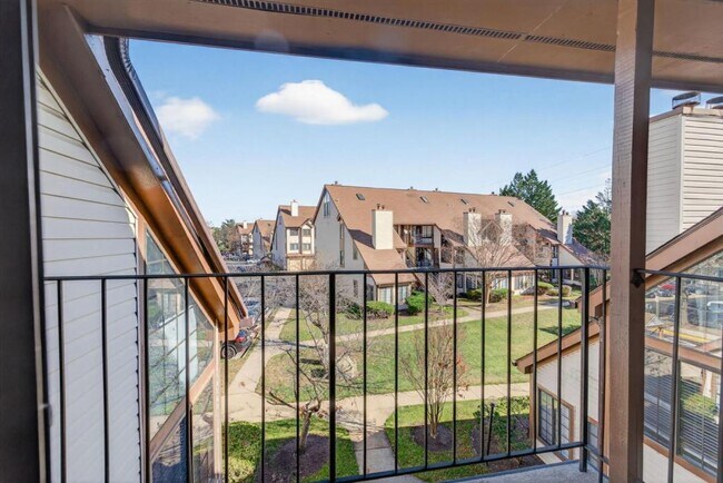 Building Photo - 6017 Curtier Dr