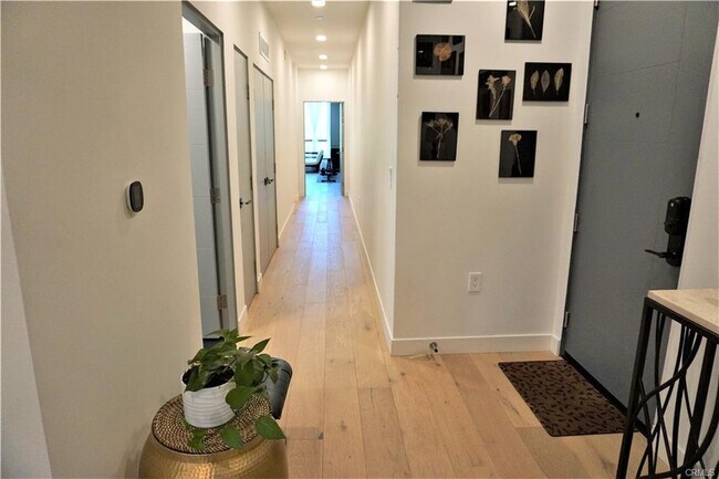 Building Photo - 5110 Whitsett Ave