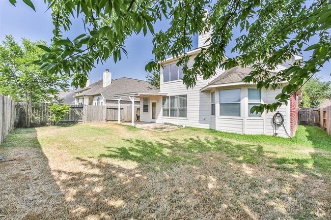 Building Photo - 911 Merlin Roost Ct