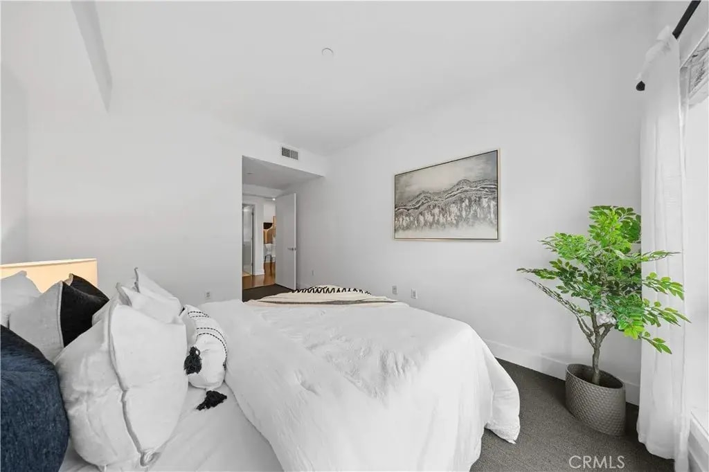 Building Photo - 1730 SAWTELLE Blvd