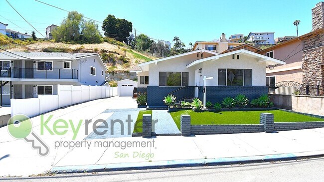 Building Photo - Luxury Mission Hills Living | Designer Remodel + Prime Central Location | Minutes to Freeways