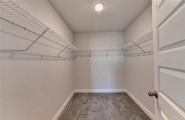 Building Photo - 3855 Brookburn Pk