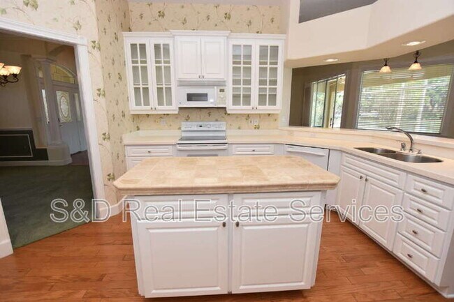 Building Photo - 4435 Winding Oaks Cir