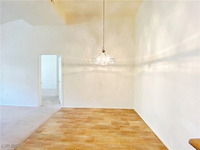 Building Photo - 3481 Desert Cliff St