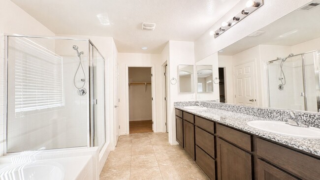 Building Photo - NO HOA | 2 Story New Paint | New Appliances | Bedroom & Full Bath Downstairs