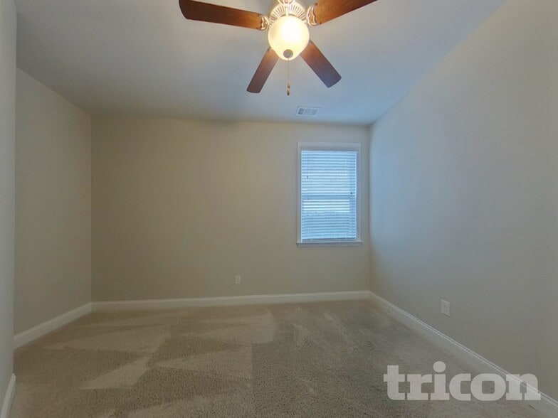 Building Photo - 73 Leyland Ct