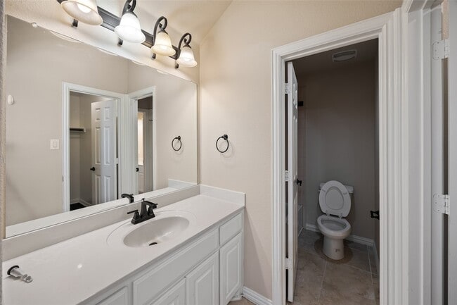 Building Photo - 12585 Princess Dr