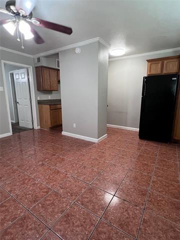 Building Photo - 1505 W Lovers Ln