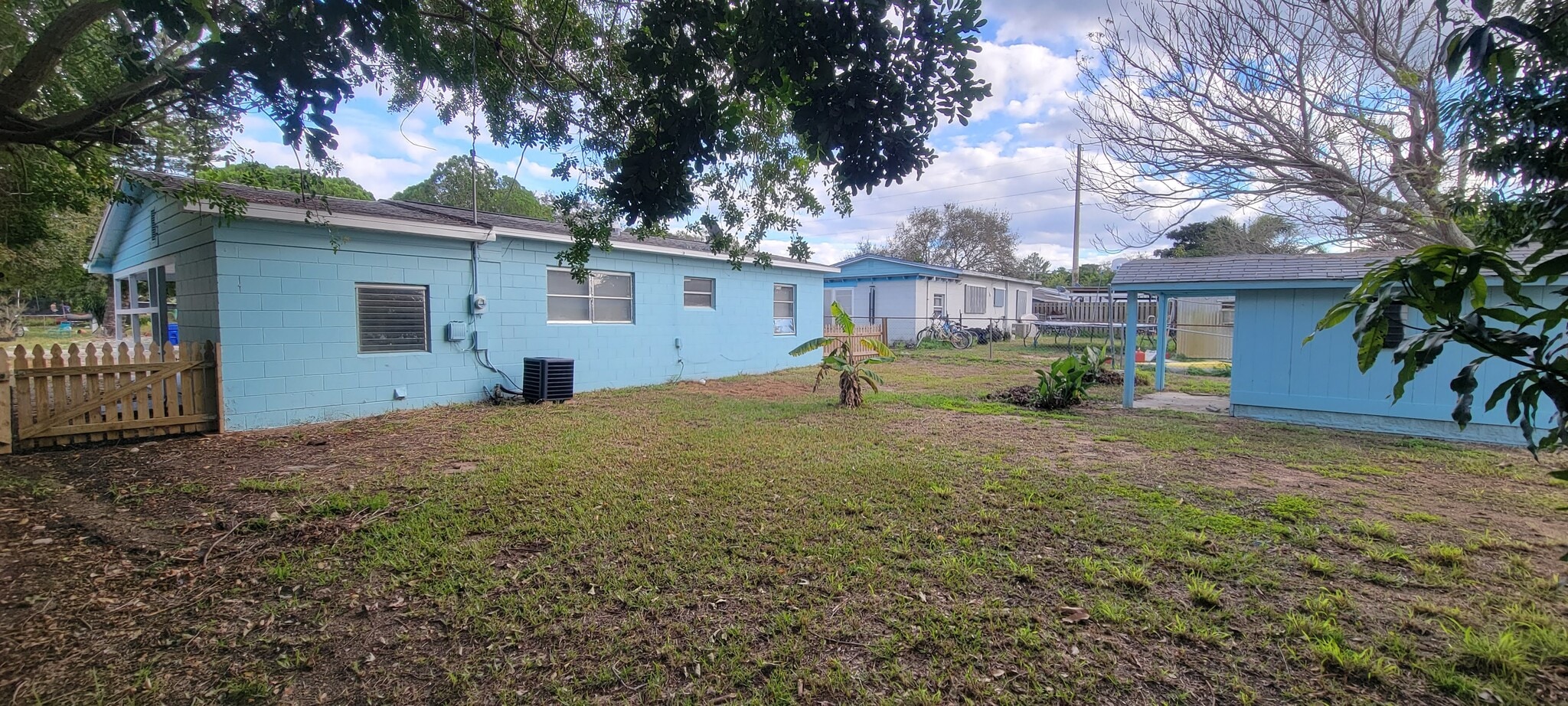 Building Photo - 2439 2nd Avenue SE