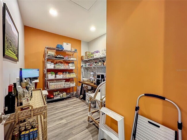 Building Photo - 10224 South Bay Lake Rd