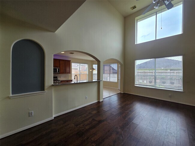 Building Photo - 42 Atascadero Dr