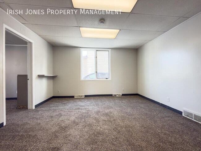 Building Photo - 1213 Walden Ave