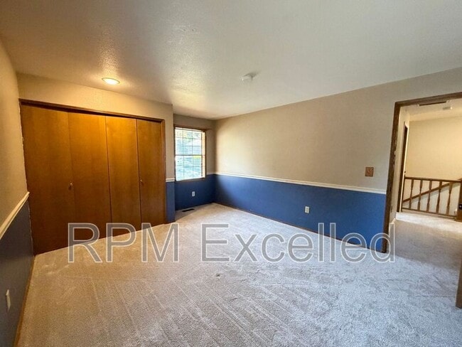 Building Photo - 4925 Mill Pond Dr SE