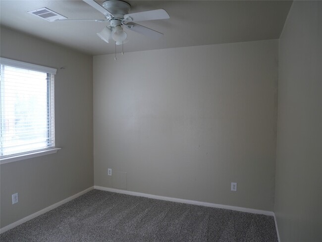 Building Photo - 1739 Nichole Woods Dr