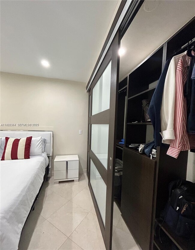 Building Photo - 900 Jefferson Ave