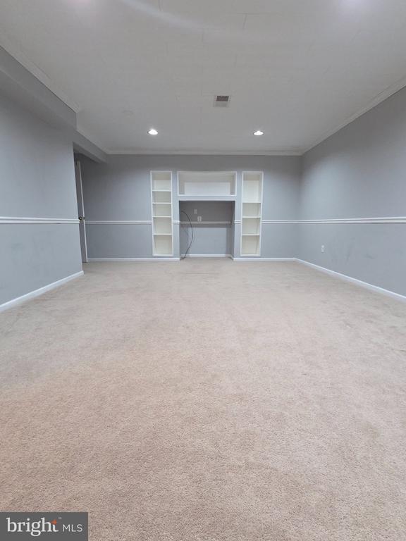 Building Photo - 2601 Gramercy Way