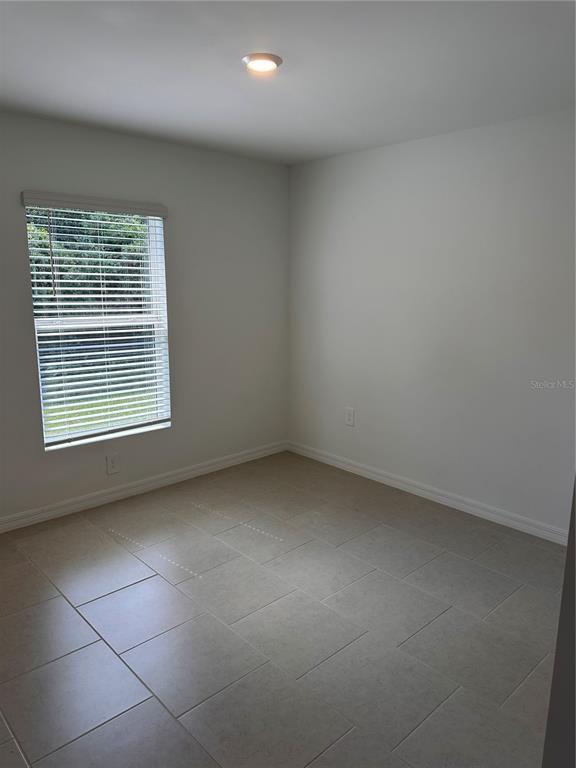 Building Photo - 1641 Nabatoff St