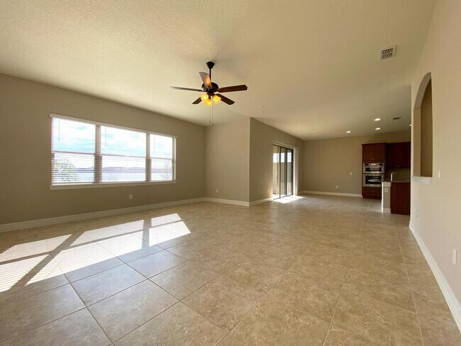 Building Photo - 11316 Lemon Lake Blvd