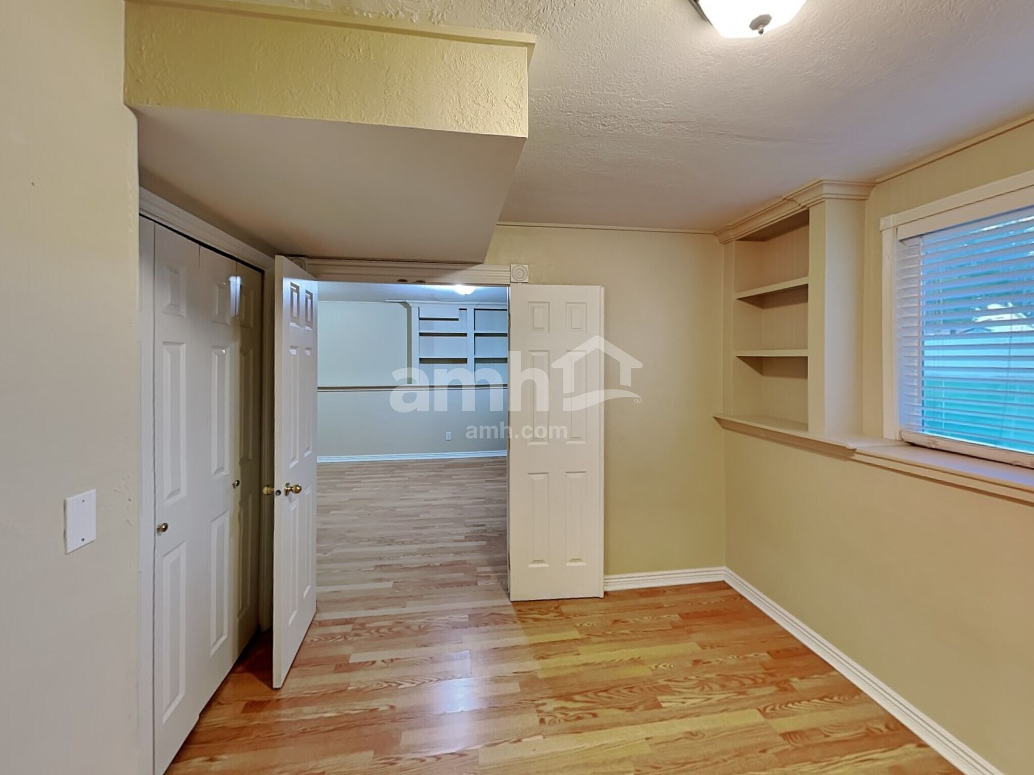 Building Photo - 1659 W 1065 S