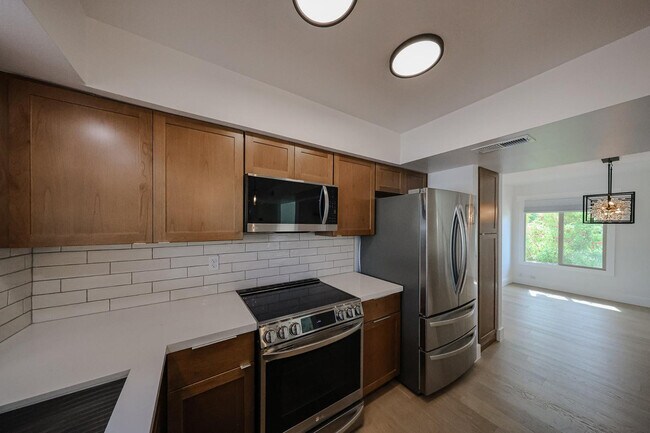 Building Photo - 8372 E Solano Dr